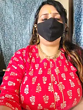 cute-tanvi online show from January 18, 2025, 8:52 am