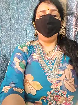 cute-tanvi online show from January 21, 2025, 2:00 am