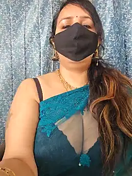 cute-tanvi online show from January 23, 2025, 4:52 am