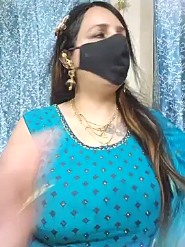 cute-tanvi online show from January 28, 2025, 12:11 pm