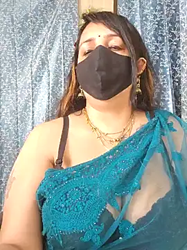 cute-tanvi online show from February 1, 2025, 4:56 am