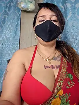 cute-tanvi online show from December 2, 2025, 1:11 am