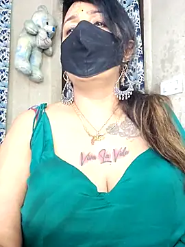 cute-tanvi online show from March 21, 2026, 8:52 am