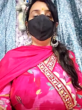 cute-tanvi online show from April 24, 2026, 12:51 pm