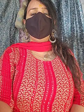 cute-tanvi online show from June 8, 2026, 1:28 am