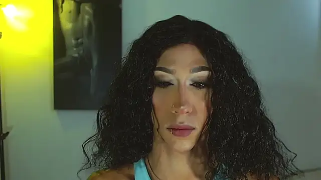 Kenisha Sweet online show from November 30, 2025, 4:44 pm