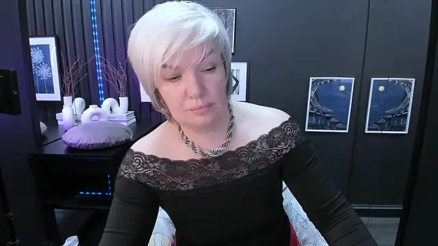 CarmenSoft online show from June 20, 2026, 8:50 am