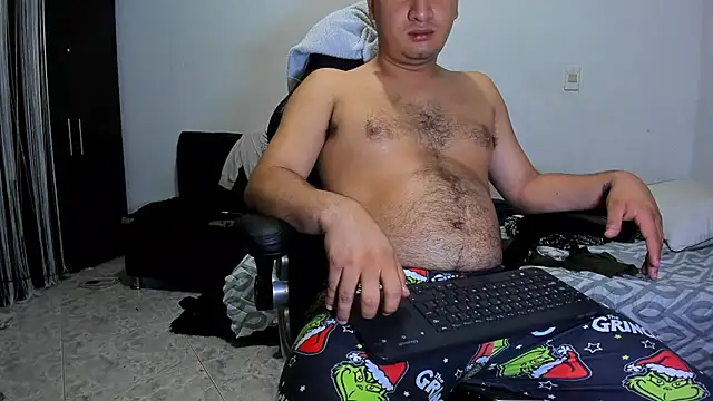 ares sexxx online show from June 17, 2026, 10:17 am