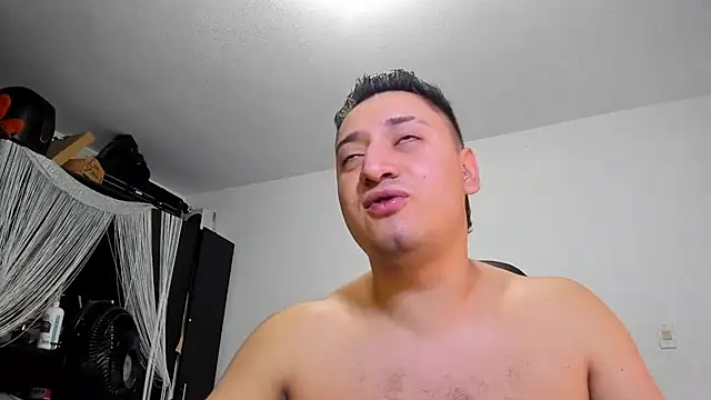 ares sexxx online show from July 11, 2026, 8:33 pm