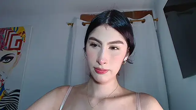 valeria gonzales  online show from May 26, 2026, 12:28 am