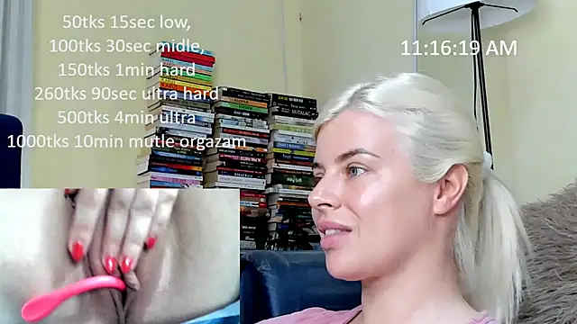 queenofthenighttt online show from May 12, 2026, 9:17 am