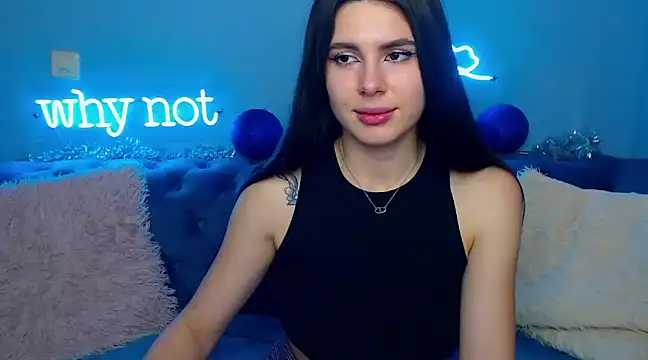 ViollinaLove online show from January 5, 2025, 11:48 am
