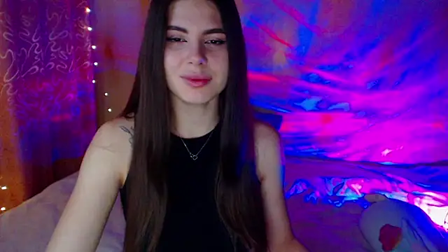 ViollinaLove online show from January 7, 2025, 8:52 pm