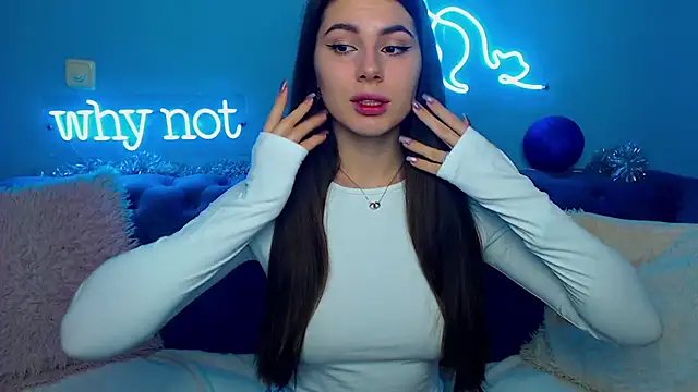 ViollinaLove online show from January 11, 2025, 5:41 am