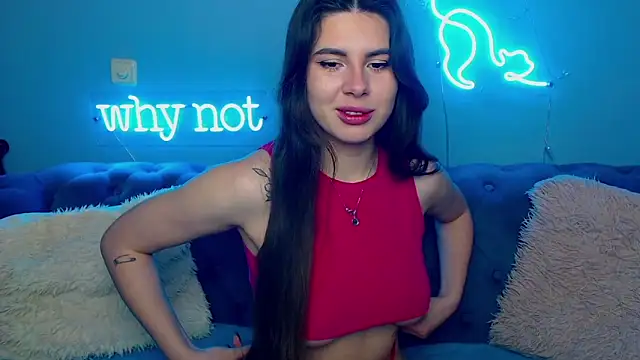 Snapshot of ViollinaLove chatting on February 15, 2026, 5:37 am ViollinaLove online show from February 15, 2026, 5:37 am