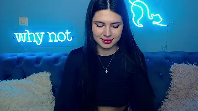 Snapshot of ViollinaLove chatting on March 14, 2026, 5:57 am ViollinaLove online show from March 14, 2026, 5:57 am