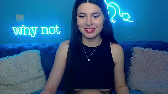 Snapshot of ViollinaLove chatting on April 21, 2026, 4:41 am ViollinaLove online show from April 21, 2026, 4:41 am