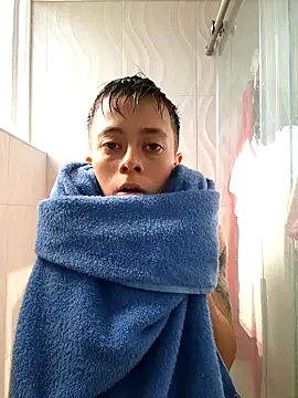 Snapshot of KitySweet chatting on September 19, 2025, 8:20 pm KitySweet online show from September 19, 2025, 8:20 pm