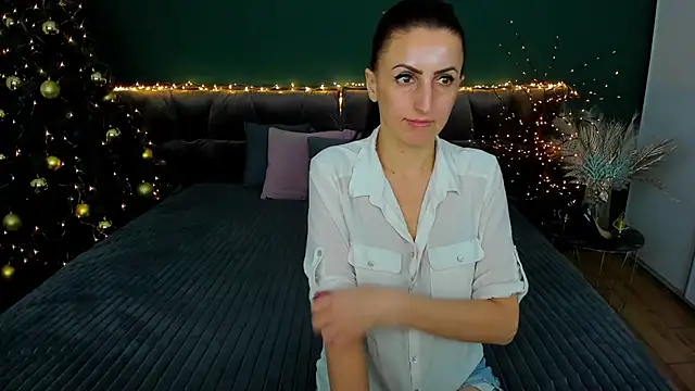 Rebecca Diamond online show from January 9, 2025, 3:34 pm