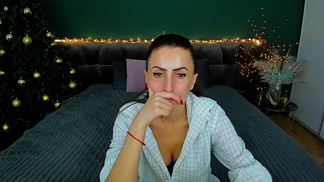 Rebecca Diamond online show from January 16, 2025, 12:20 pm
