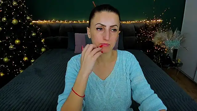 Rebecca Diamond online show from January 19, 2025, 9:44 am