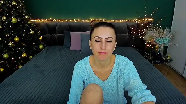 Rebecca Diamond online show from January 19, 2025, 3:53 pm
