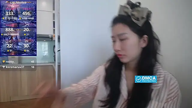 Asiagirll online show from November 24, 2025, 3:39 am