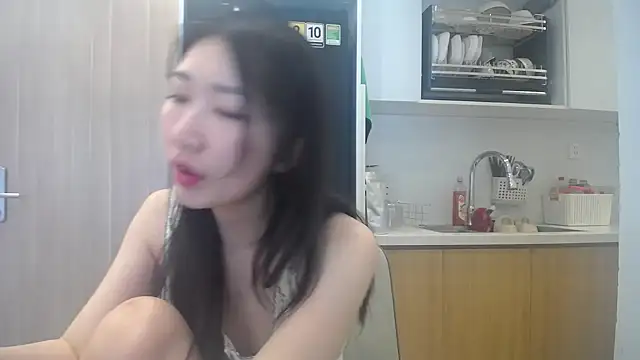 Asiagirll online show from April 30, 2026, 2:51 am