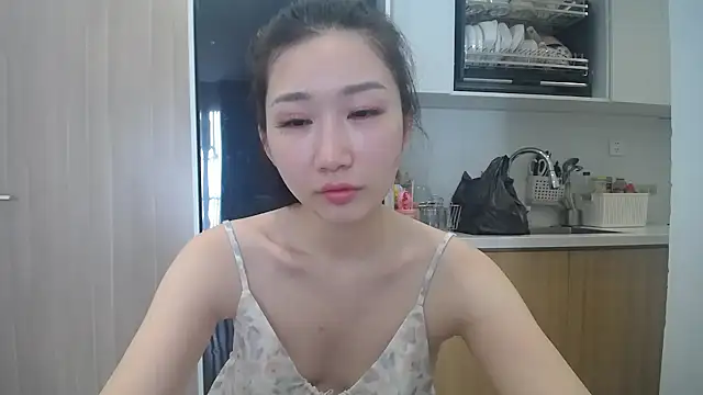 Snapshot of Asiagirll chatting on June 24, 2026, 12:09 am Asiagirll online show from June 24, 2026, 12:09 am