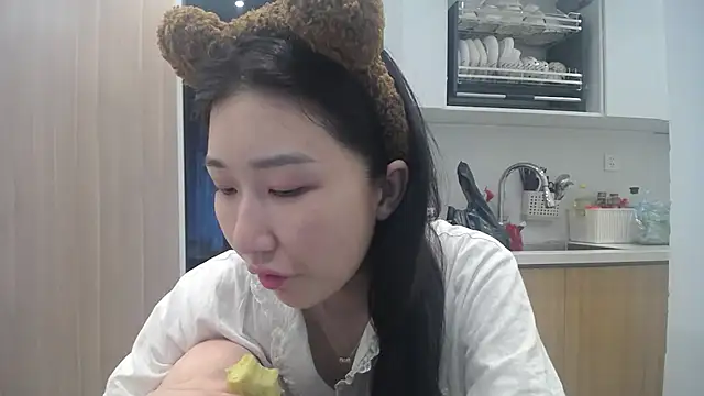 Snapshot of Asiagirll chatting on July 9, 2026, 12:58 am Asiagirll online show from July 9, 2026, 12:58 am