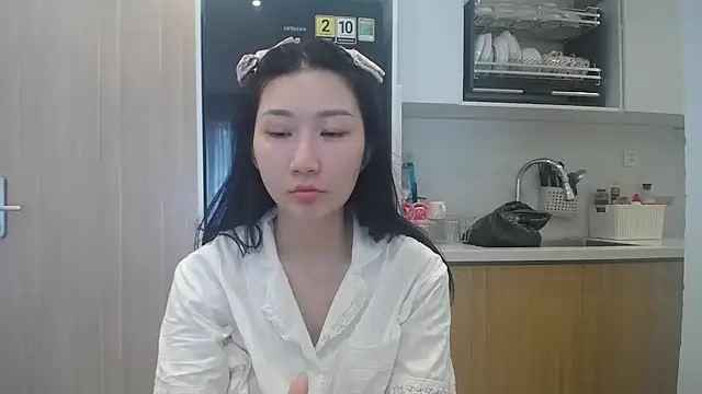 Snapshot of Asiagirll chatting on July 17, 2026, 3:46 am Asiagirll online show from July 17, 2026, 3:46 am