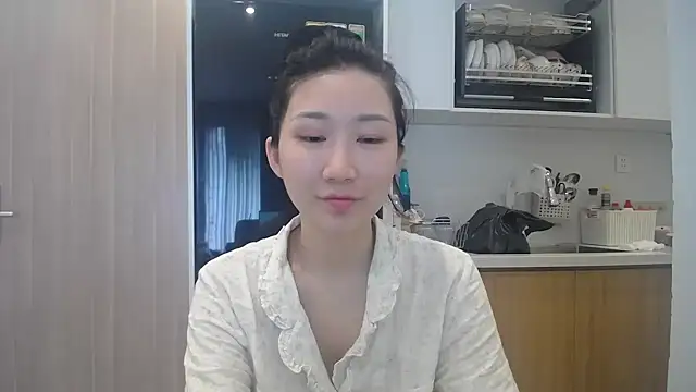 Snapshot of Asiagirll chatting on July 21, 2026, 3:53 am Asiagirll online show from July 21, 2026, 3:53 am