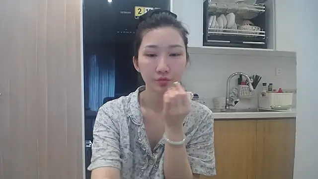 Snapshot of Asiagirll chatting on July 31, 2026, 12:54 am Asiagirll online show from July 31, 2026, 12:54 am
