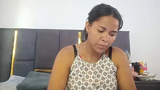 Snapshot of aleixane chatting on February 17, 2026, 7:05 am aleixane online show from February 17, 2026, 7:05 am