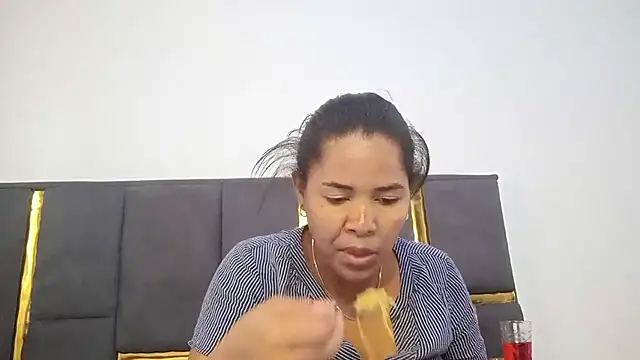 Snapshot of aleixane chatting on March 11, 2026, 9:59 am aleixane online show from March 11, 2026, 9:59 am