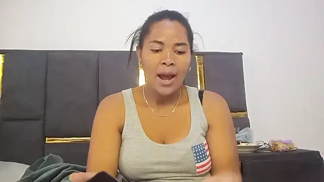 Snapshot of aleixane chatting on March 12, 2026, 6:19 am aleixane online show from March 12, 2026, 6:19 am