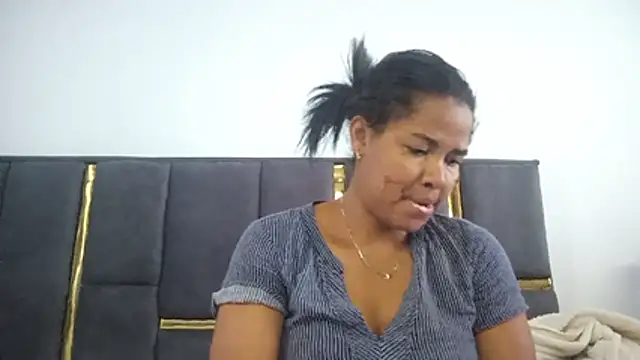 aleixane online show from June 25, 2026, 5:07 am