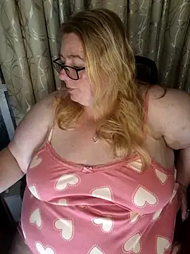 Iceprincess2bad4u online show from January 17, 2026, 6:22 pm