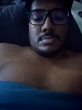 dulcetnukem online show from November 7, 2025, 10:21 pm