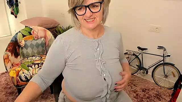 Milf-Ella online show from January 30, 2025, 8:54 am