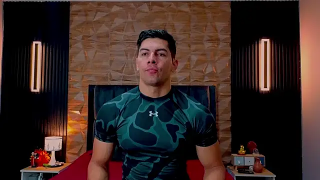 Snapshot of FelipeAndMarcello3 chatting on October 21, 2025, 2:18 pm FelipeAndMarcello3 online show from October 21, 2025, 2:18 pm