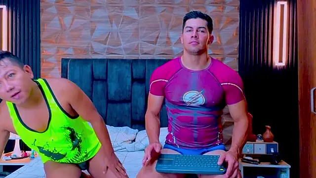 Snapshot of FelipeAndMarcello3 chatting on March 10, 2026, 2:11 pm FelipeAndMarcello3 online show from March 10, 2026, 2:11 pm