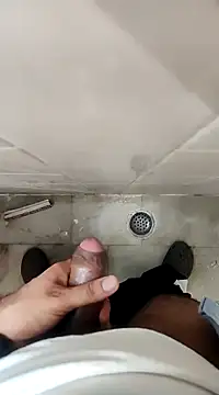 Snapshot of mayavi_baba chatting on December 11, 2024, 9:34 pm mayavi baba online show from December 11, 2024, 9:34 pm