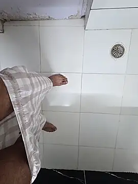 Snapshot of mayavi_baba chatting on March 9, 2026, 8:13 pm mayavi baba online show from March 9, 2026, 8:13 pm