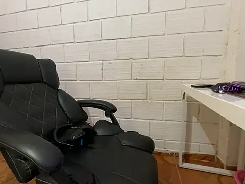 Max TheHorseDick online show from March 9, 2026, 4:49 am