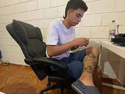 Max TheHorseDick online show from March 11, 2026, 6:03 pm