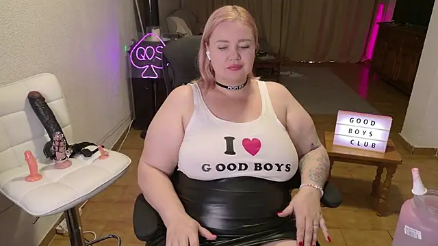 MargotGrey online show from May 2, 2026, 7:13 am