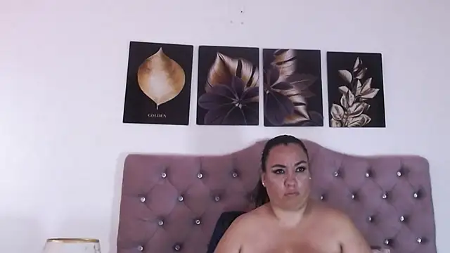 -helen online show from September 12, 2025, 5:46 pm