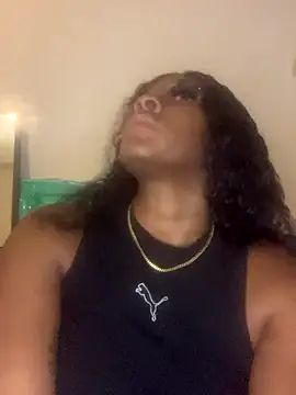 Foreignthababyy online show from January 6, 2026, 3:43 am