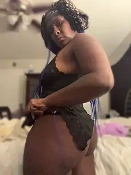 Foreignthababyy online show from June 4, 2026, 5:13 am